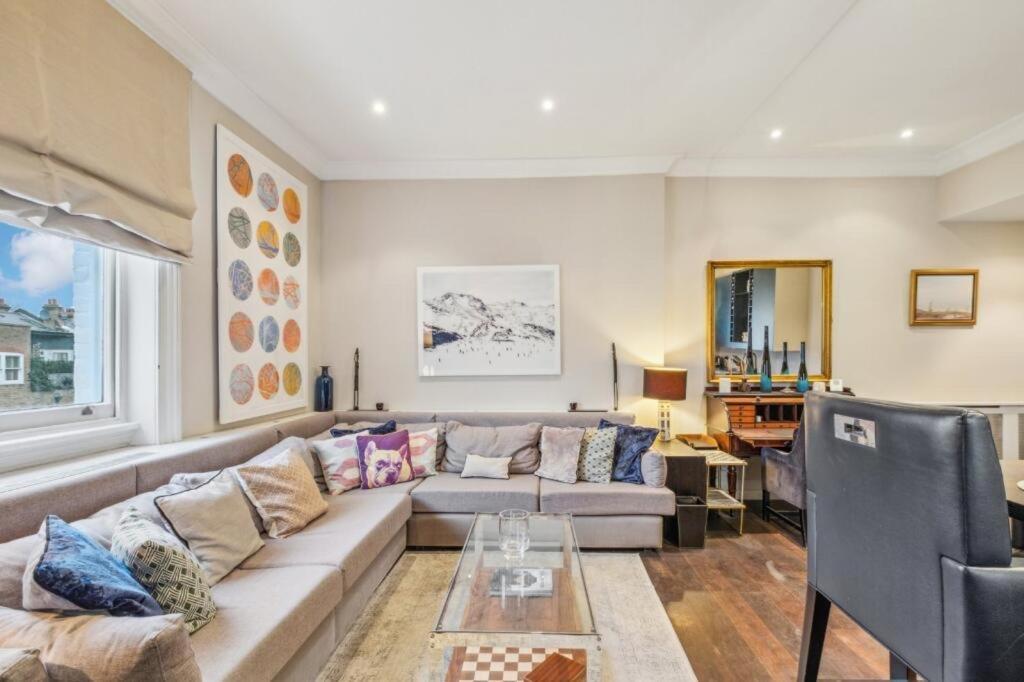 Appartamento Charming And Full Of Character Londra